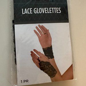 Black Lace Gloves Glovelettes